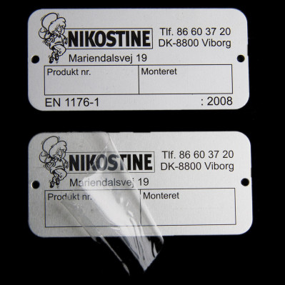 Metalskilte med logo tryk