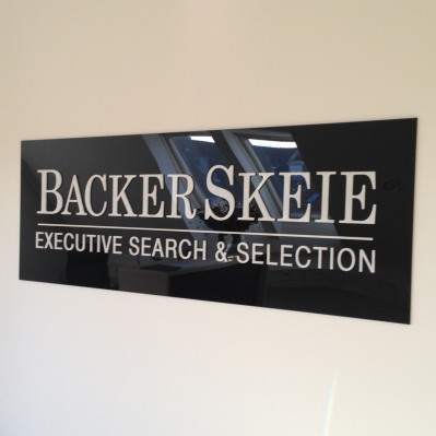 Acrylskilte med reklame logo tryk