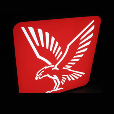 Lyskasser med reklame logo