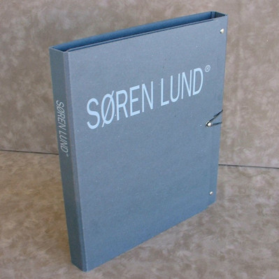 Karton ringbind med logo tryk