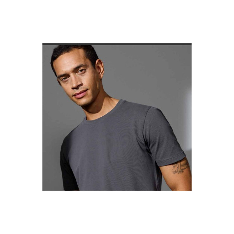 Økologisk t-shirts med logo tryk og broderi